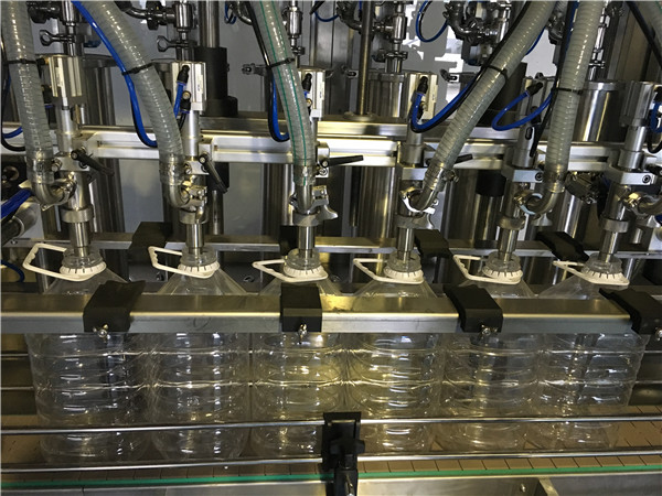 Konkurentsivõimeline tehasehind 5L automaatne taimeõli täitmise masin